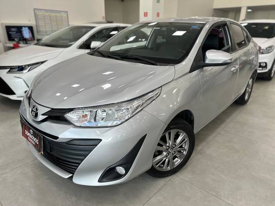 TOYOTA YARIS 1.5 16V FLEX SEDAN XL PLUS CONNECT MULTIDRIVE TOYOTA YARIS 1.5 16V FLEX SEDAN XL PLUS CONNECT MULTIDRIVE